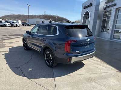 2025 Kia Telluride, $36700. Photo 12