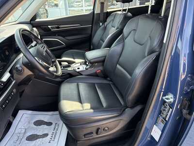 2025 Kia Telluride, $36700. Photo 6