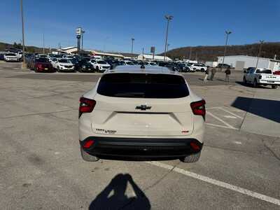 2026 Chevrolet Trax, $28000. Photo 11