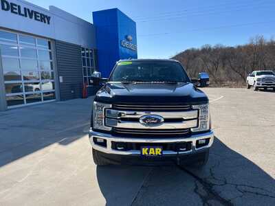 2017 Ford F250 Crew Cab, $36000. Photo 5