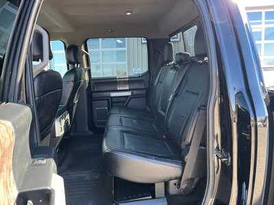 2017 Ford F250 Crew Cab, $36000. Photo 8
