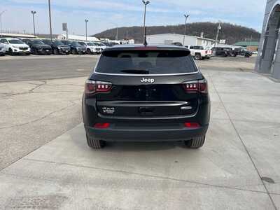 2025 Jeep Compass, $23480. Photo 7
