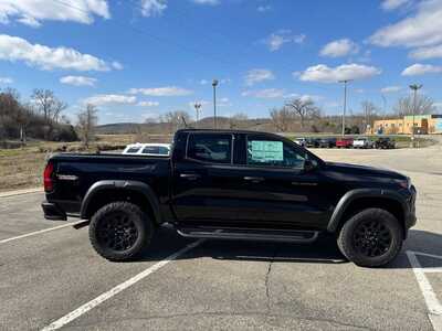 2026 Chevrolet Colorado Crew Cab, $45365. Photo 9