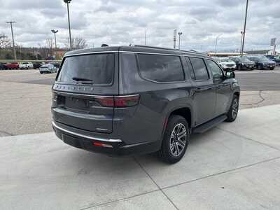 2024 Jeep Wagoneer, $41680. Photo 12
