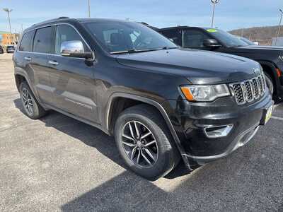 2017 Jeep Grand Cherokee, $12500. Photo 1