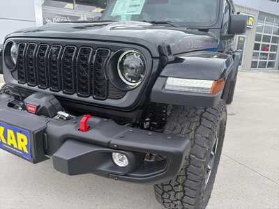 2026 Jeep Gladiator, $63600. Photo 9
