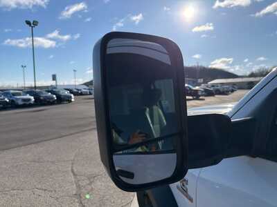 2022 RAM 5500 Crew Cab, $45180. Photo 9