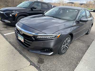 2021 Honda Accord, $23500. Photo 2