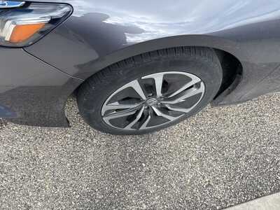 2021 Honda Accord, $23500. Photo 7