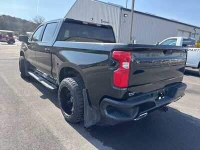 2019 Chevrolet 1500 Crew Cab, $28000. Photo 4