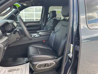 2024 Jeep Wagoneer, $41080. Photo 3