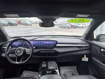 2025 Buick Enclave, $41680. Photo 3