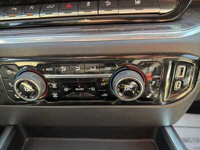 2023 Chevrolet 1500 Crew Cab, $44680. Photo 12