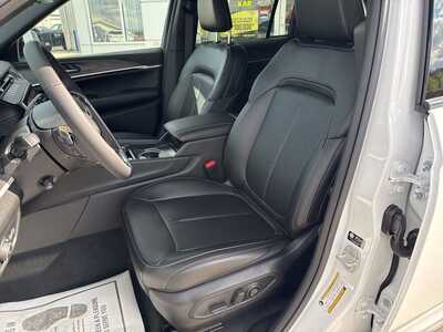 2026 Jeep Grand Cherokee, $47500. Photo 5