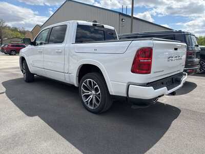2026 RAM 1500 Crew Cab, $85400. Photo 4
