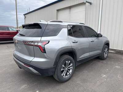 2025 Chevrolet Equinox, $28680. Photo 3