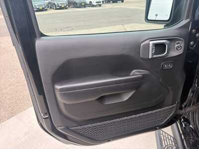 2020 Jeep Wrangler Unlimited, $26180. Photo 9