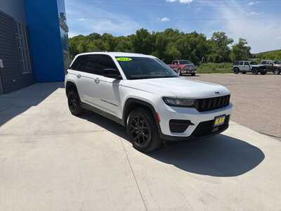 2024 Jeep Grand Cherokee, $31080. Photo 5