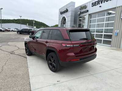 2024 Jeep Grand Cherokee, $34680. Photo 12