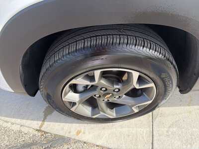 2025 Chevrolet Trax, $21680. Photo 9
