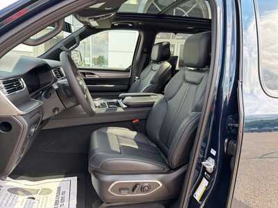 2026 Jeep Grand Wagoneer, $79467. Photo 2