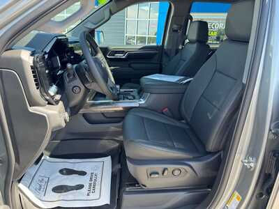 2026 Chevrolet 1500 Crew Cab, $67430. Photo 6