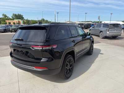 2026 Jeep Grand Cherokee, $45080. Photo 11