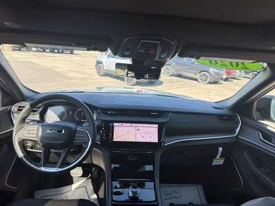 2026 Jeep Grand Cherokee, $48937. Photo 3