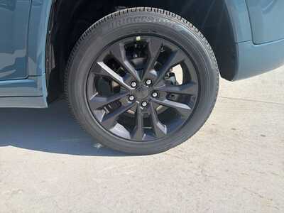 2026 Jeep Grand Cherokee, $48937. Photo 5