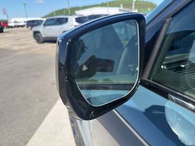 2026 Jeep Grand Cherokee, $48937. Photo 9