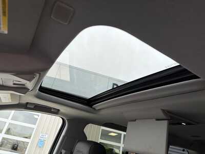 2019 GMC Yukon, $30680. Photo 7