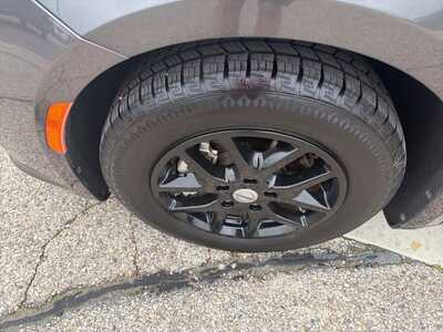 2023 Chrysler Pacifica, $25180. Photo 6