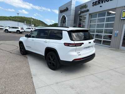 2024 Jeep Grand Cherokee L, $36180. Photo 12