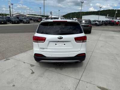 2017 Kia Sorento, $9680. Photo 11