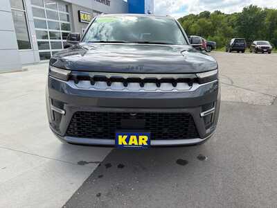 2026 Jeep Grand Wagoneer, $72280. Photo 5