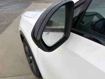 2024 Buick Envision, $32180. Photo 10