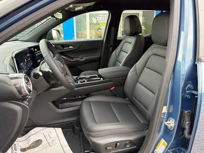 2027 Chevrolet Equinox, $37080. Photo 6