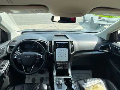 2024 Ford Edge, $26180. Photo 2