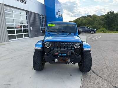 2022 Jeep Gladiator, $33180. Photo 5