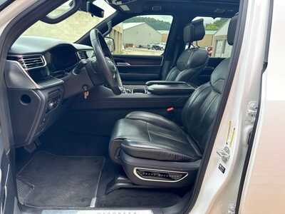 2024 Jeep Grand Wagoneer, $52180. Photo 5