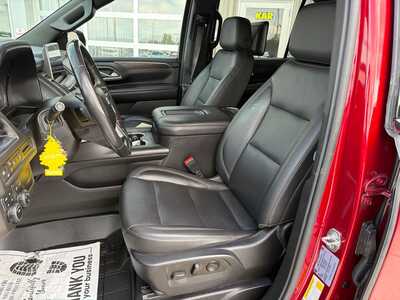 2021 Chevrolet Suburban, $39680. Photo 3