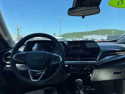 2026 Chevrolet Trax, $29080. Photo 2
