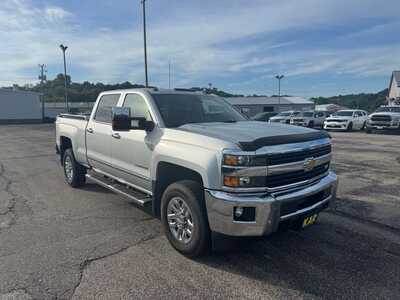 2016 Chevrolet 3500 Crew Cab, $56180. Photo 2