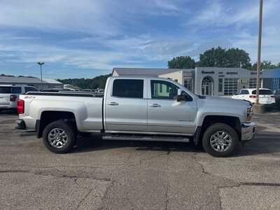2016 Chevrolet 3500 Crew Cab, $56180. Photo 3