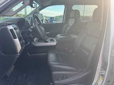 2016 Chevrolet 3500 Crew Cab, $56180. Photo 8