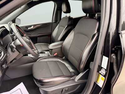 2025 Ford Escape, $23880. Photo 7