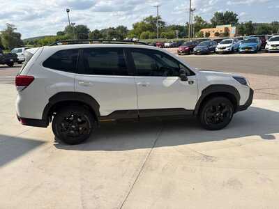 2022 Subaru Forester, $26180. Photo 5