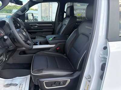 2026 RAM 1500 Crew Cab, $59080. Photo 3