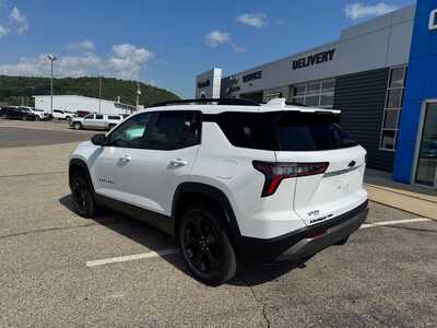 2027 Chevrolet Equinox, $36930. Photo 7