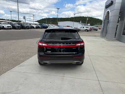 2018 Lincoln MKX, $21080. Photo 7